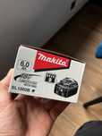 В коробці! Акумулятор Makita BL1860B LXT 18V 6.0 Ah