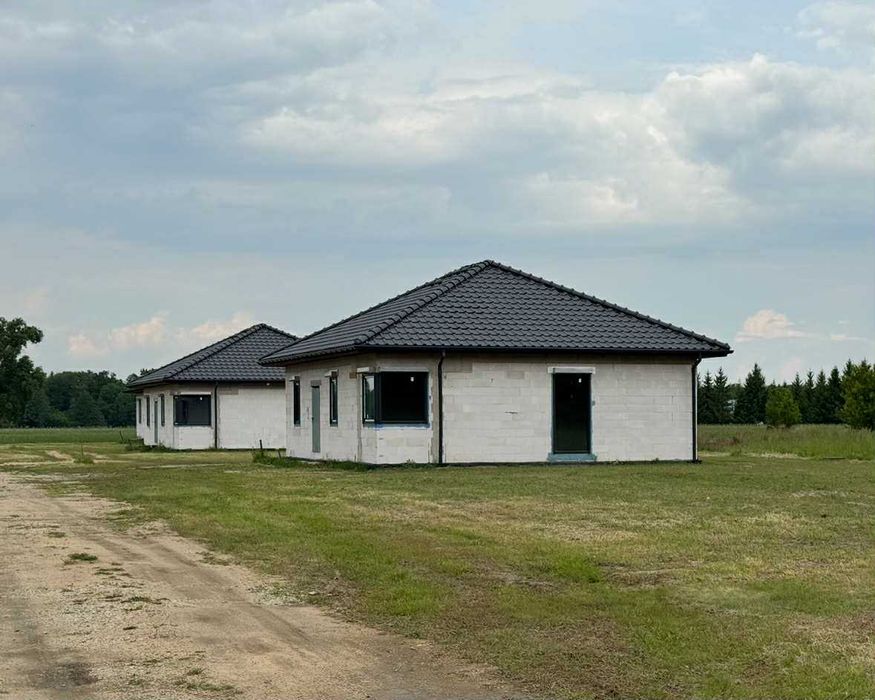 Nowe domy w cenie mieszkania w Niemstowie
