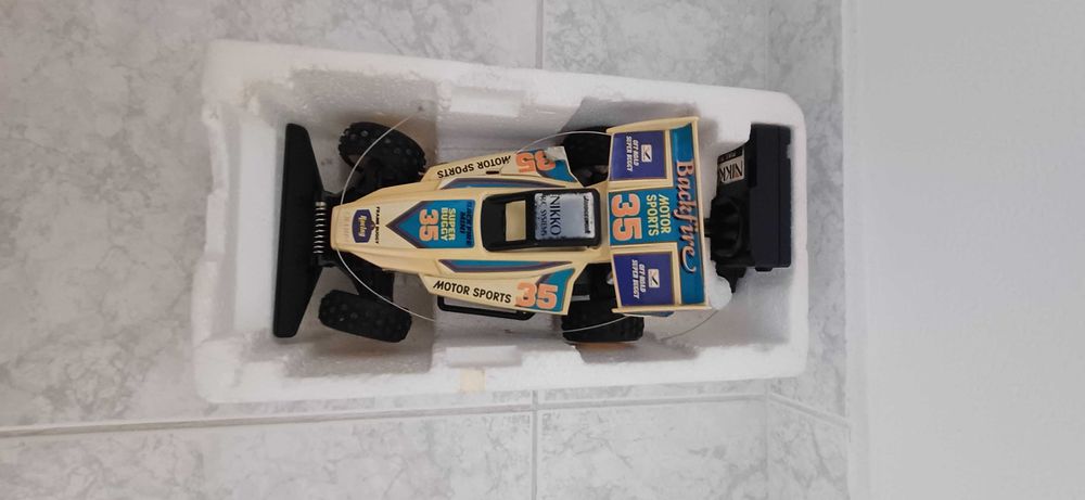 Carro Nikko Black Fire Vintage