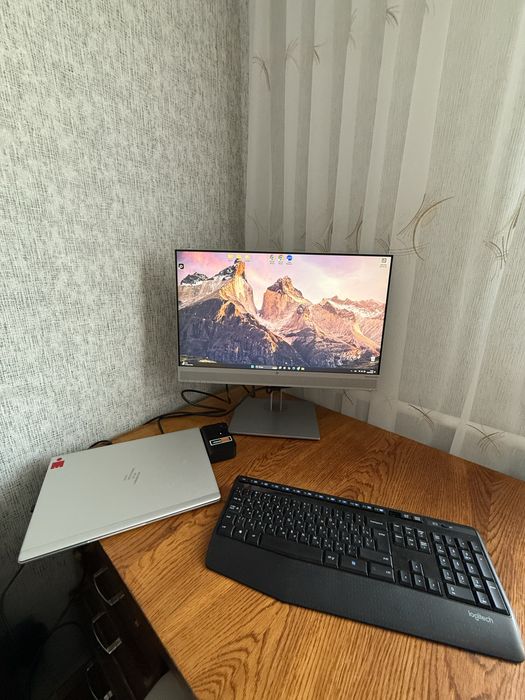 Монітор HP e243M