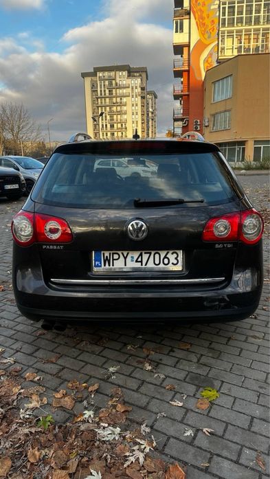 Продам Passat B6,ТОП комплектація,Авто у Львові.