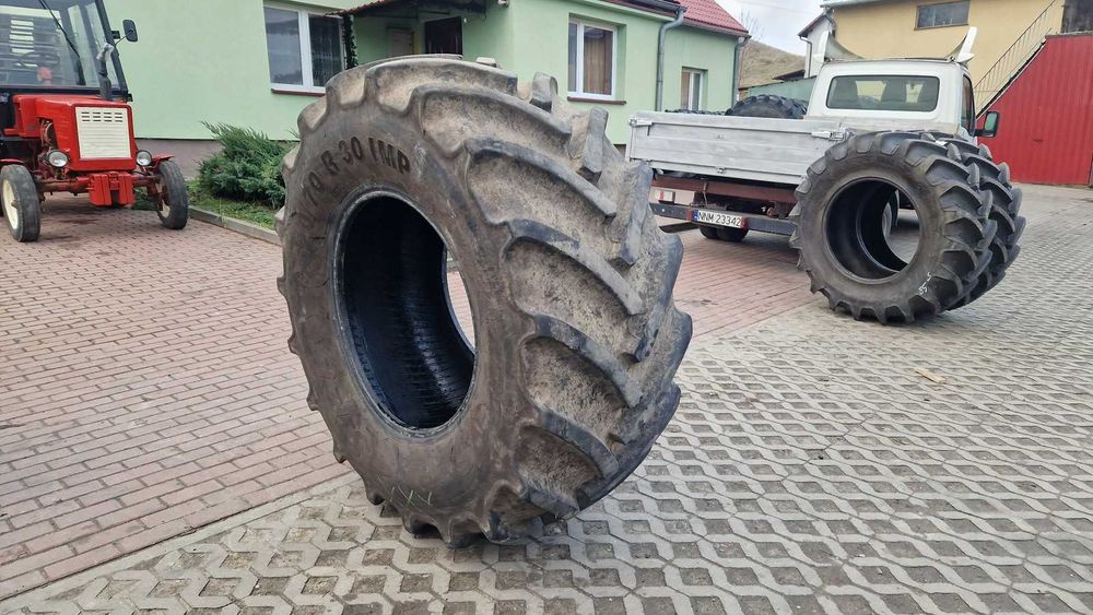 620/70r30 Mitas 95% bieżnik 2022r