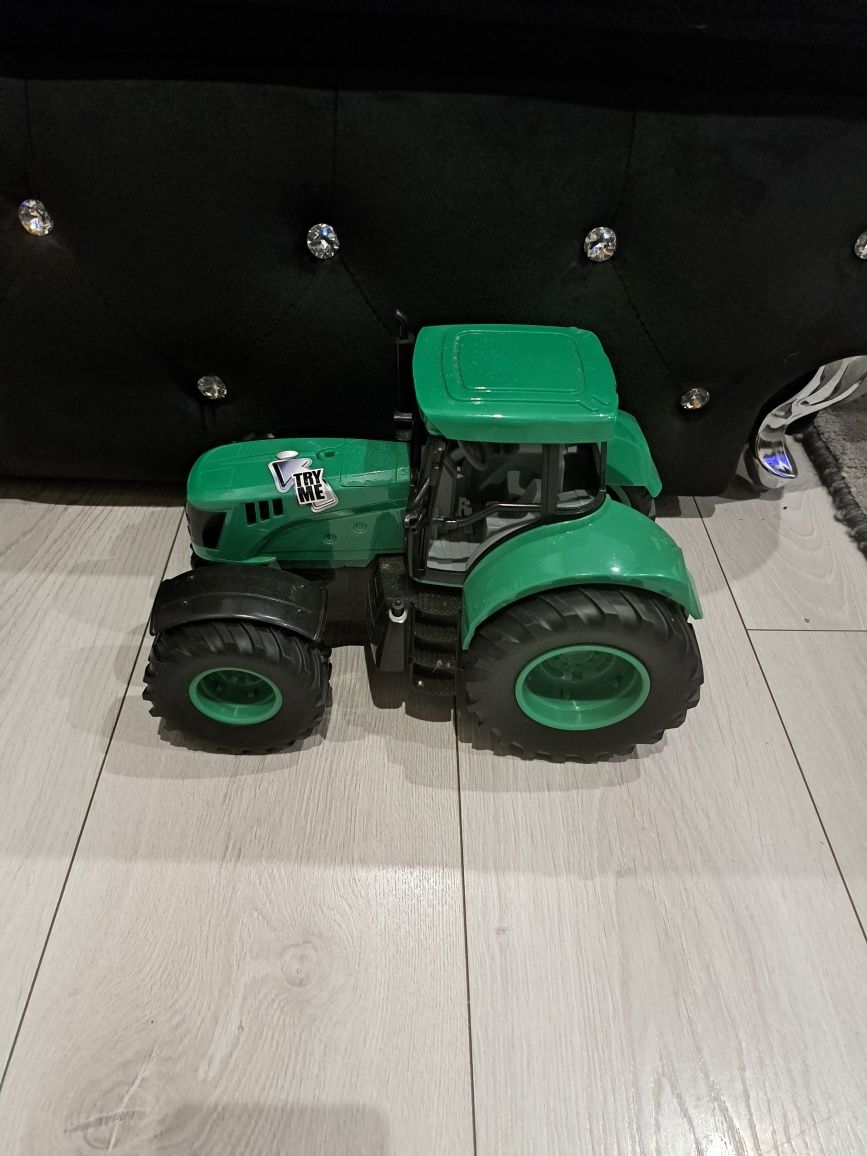Traktor zabawka dźwięk i światło