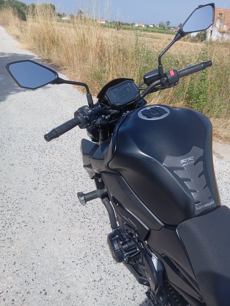 Z900 Kawasaki   nova