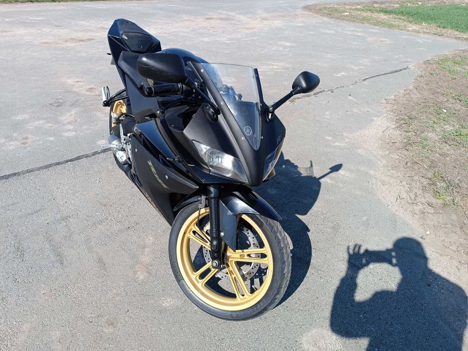 Motor Yamaha YZF R125