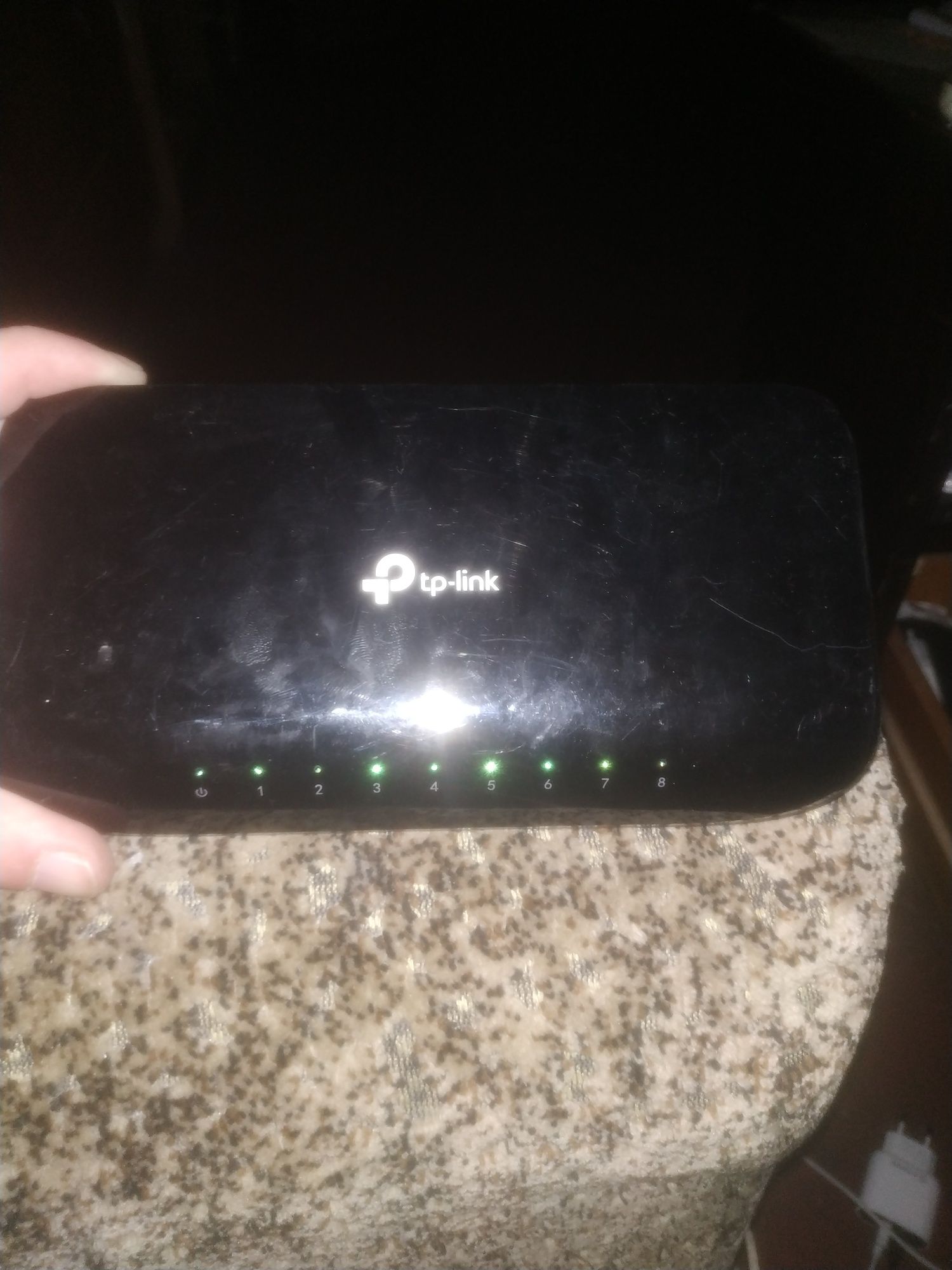 Комутатор TP-Link TL-SG1008D мережевий 8-портовий гігабітний
