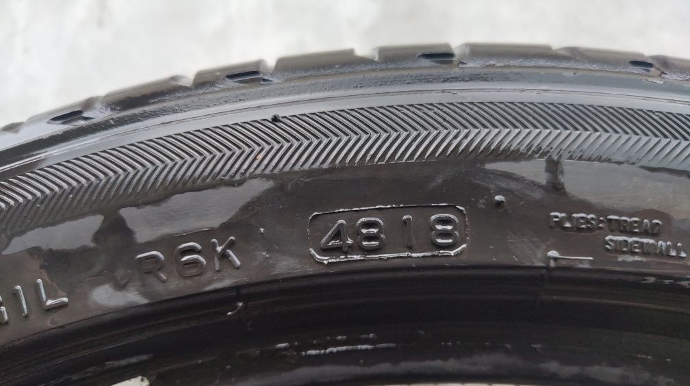 Резина Bridgestone 245/40/20 літо