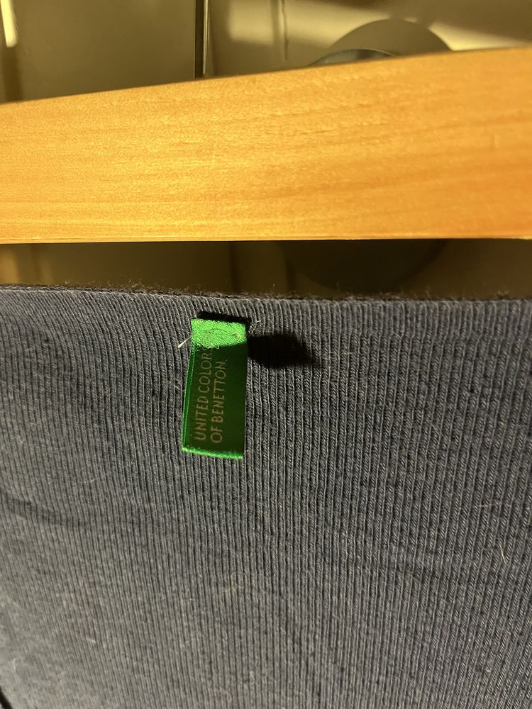 Camisola de manga comprida fresca da Benetton
