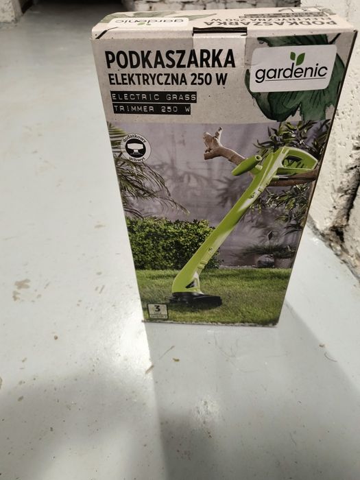 Podkaszarka elektryczna