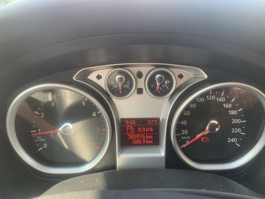 Ford Focus 1.6 Benzyna 100KM • 2008 • Białystok • Po lifcie