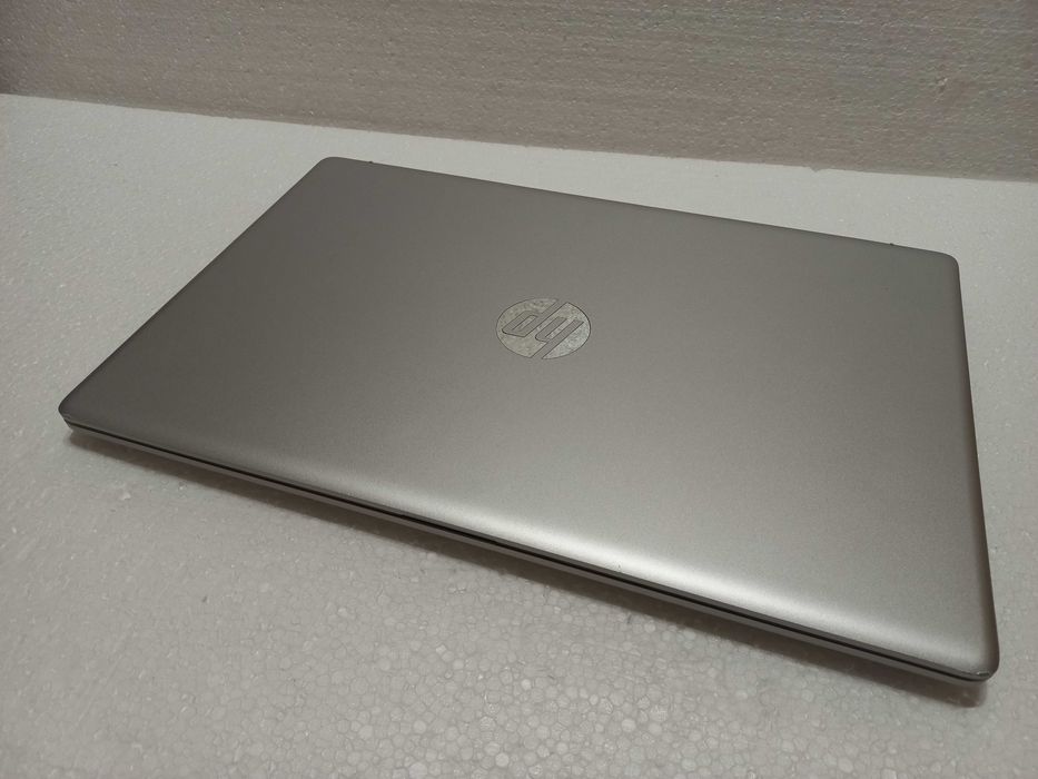 17.3" Экран! Игровой HP Laptop 17 + (Core i5 11" го кокол) + КАК НОВЫЙ