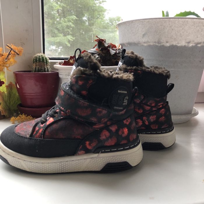 Зимние сапожки на девочку