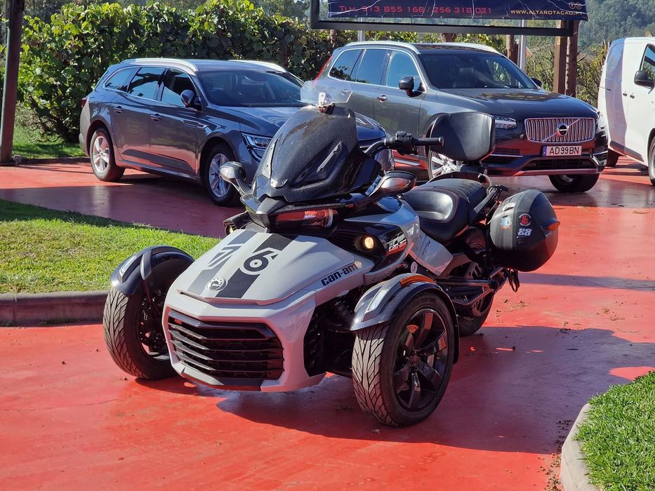 Bombardier CAN AM SPYDER F3S