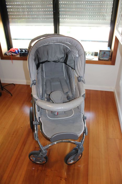 Carrinho e cadeira Bébécar