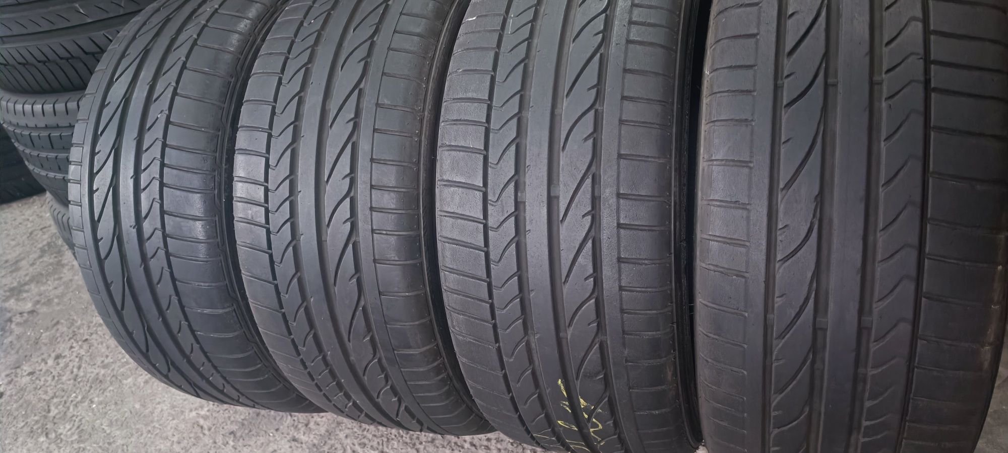 225/40R18 Bridgestone Potenza RE050A Шини 215.225.235.245-40.45.50.55