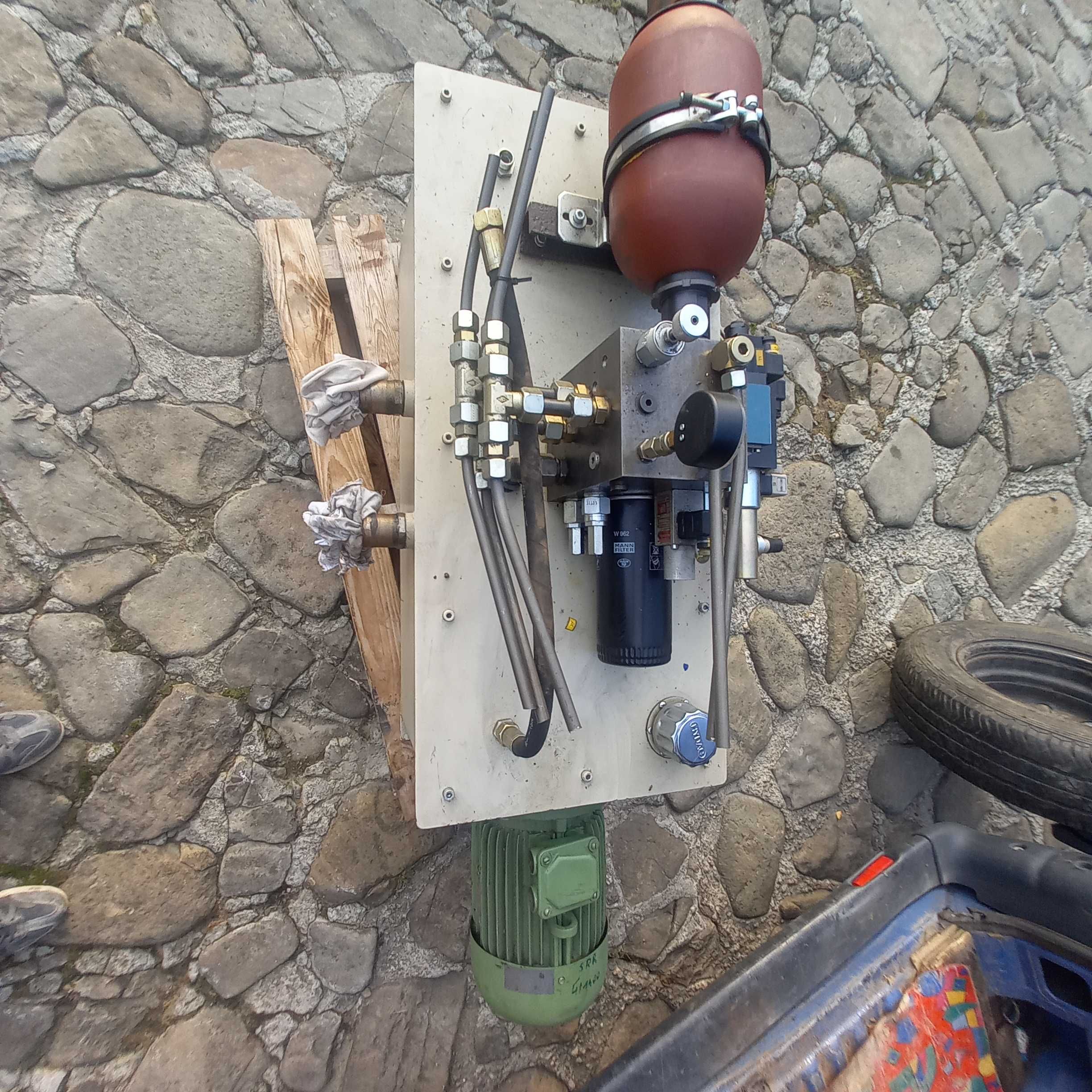 Stacja hydrauliczna