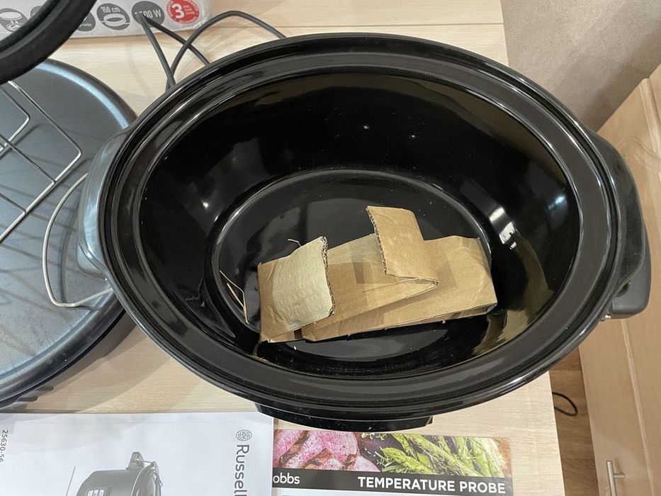 Продам мультиварку медленоварку Russell Hobbs 25630-56