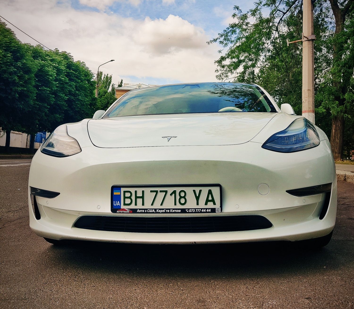 Tesla Model 3 Performance 2020рік 408 км запас ходу , швидка зарядка.