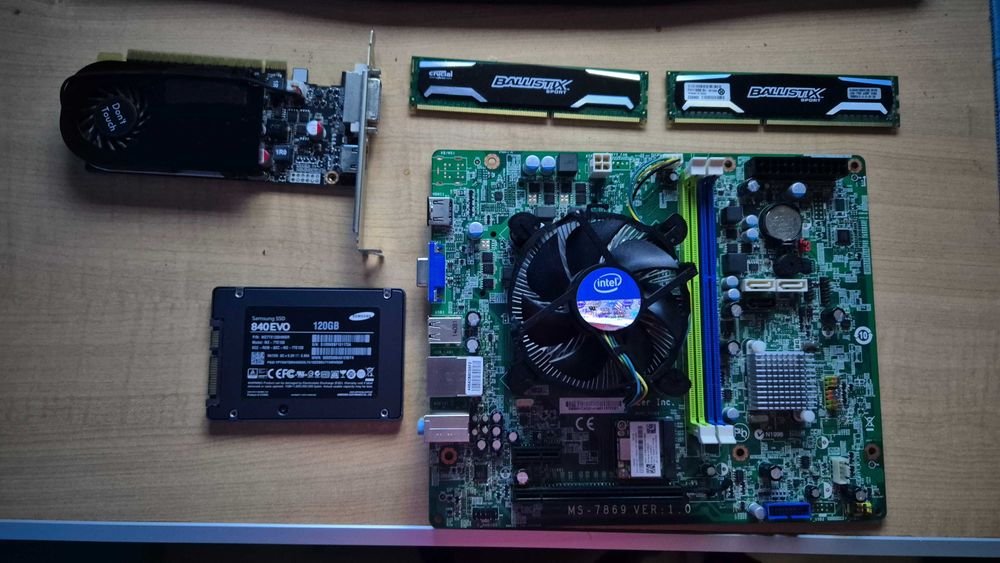 części PC płyta procesor i5