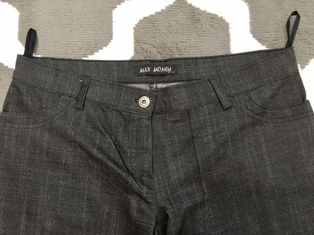 Bawełniane czarne spodnie prosta nogawka kieszenie