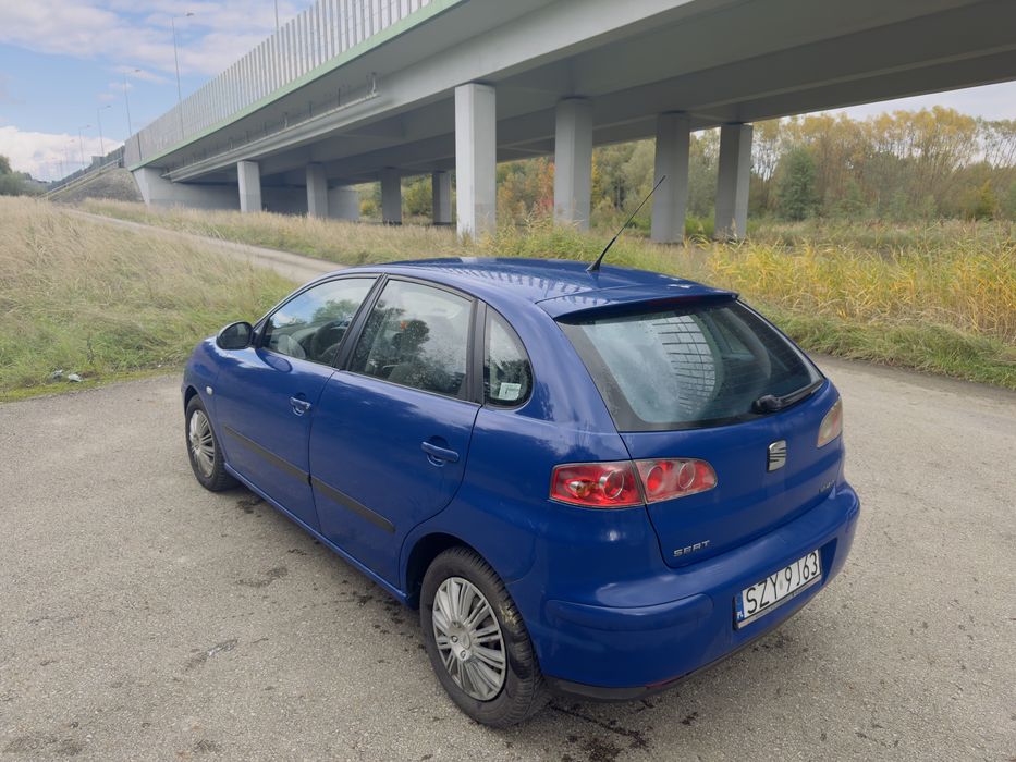 Seat Ibiza 1.4 benzyna, 5 drzwi, wspomaganie, zimowe opony