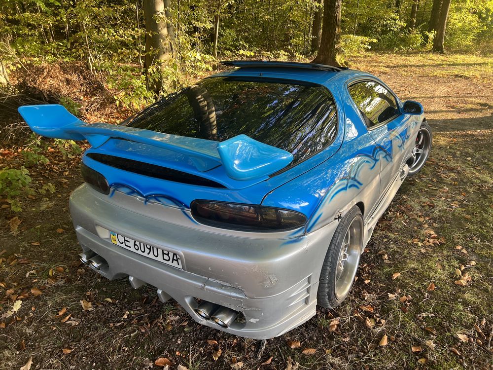 Mazda  MX 3 2.5 механика