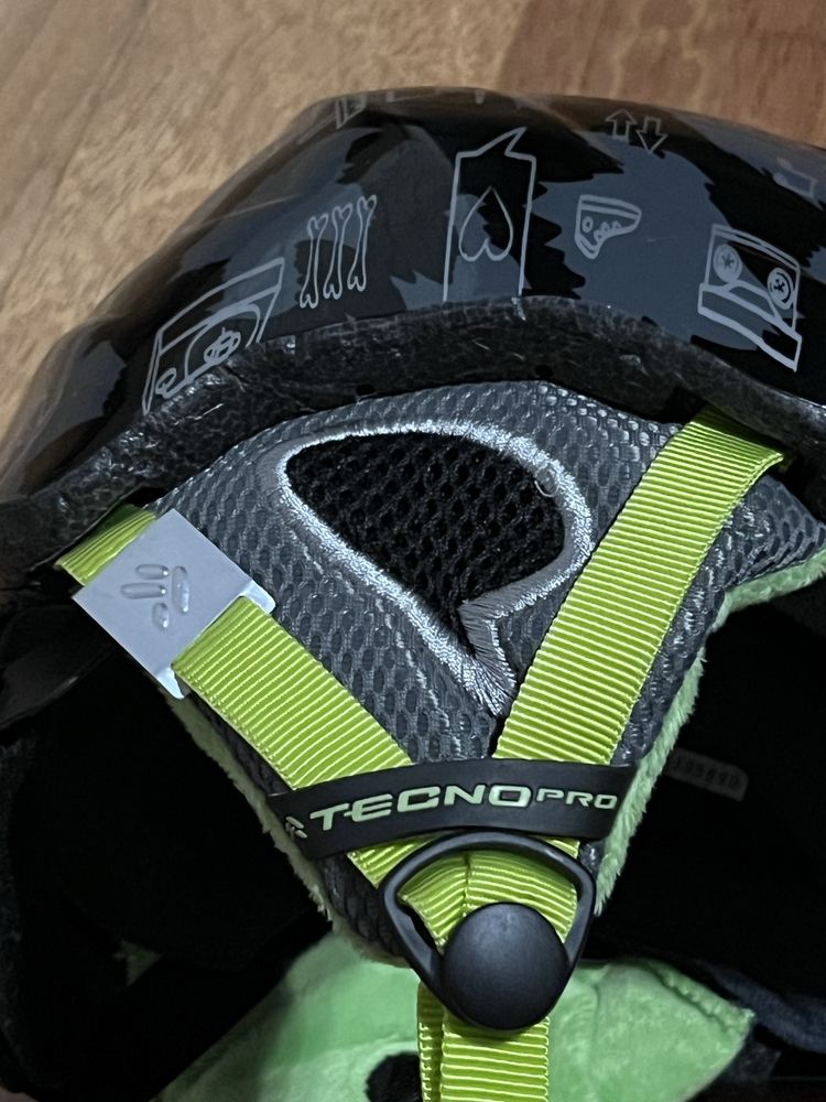 Intersport dziecięcy kask narciarski snowboard