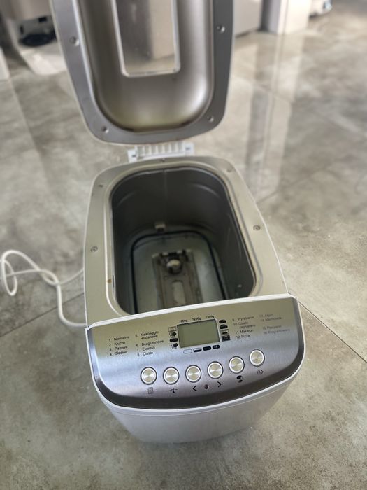 Automat do pieczenia chleba SilverCrest SBB 850 B2 – 850W