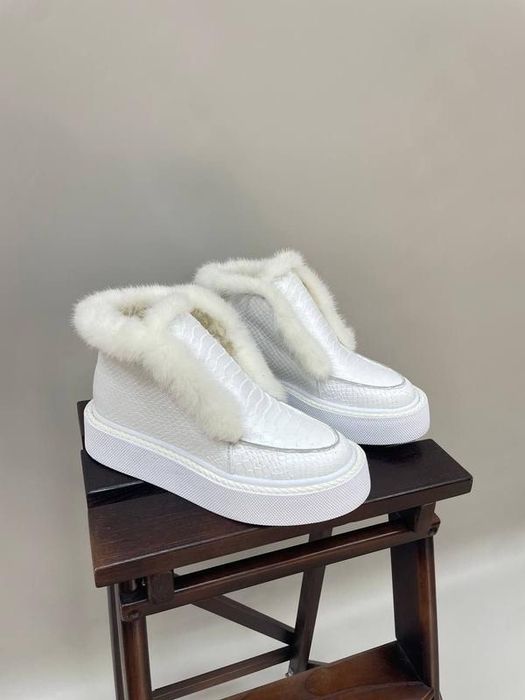 Зимові шкіряні лофери