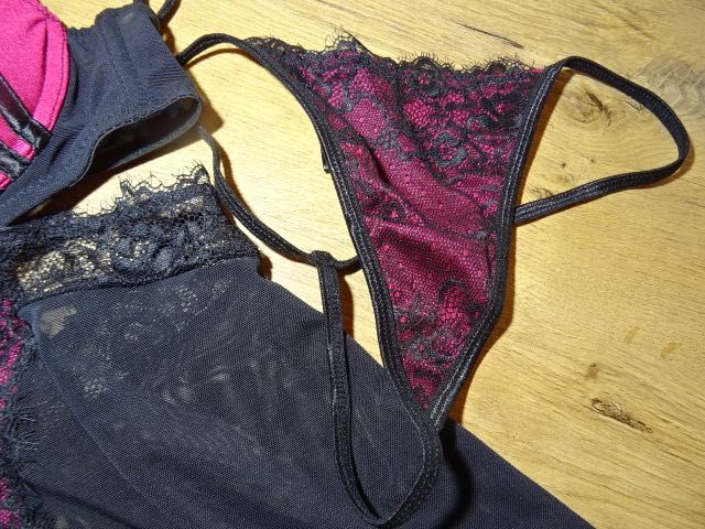 Lovehoney gorset + stringi nowe piękne M