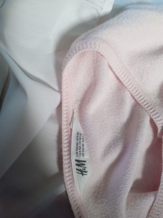 Sweterek HM różowy rozpinany