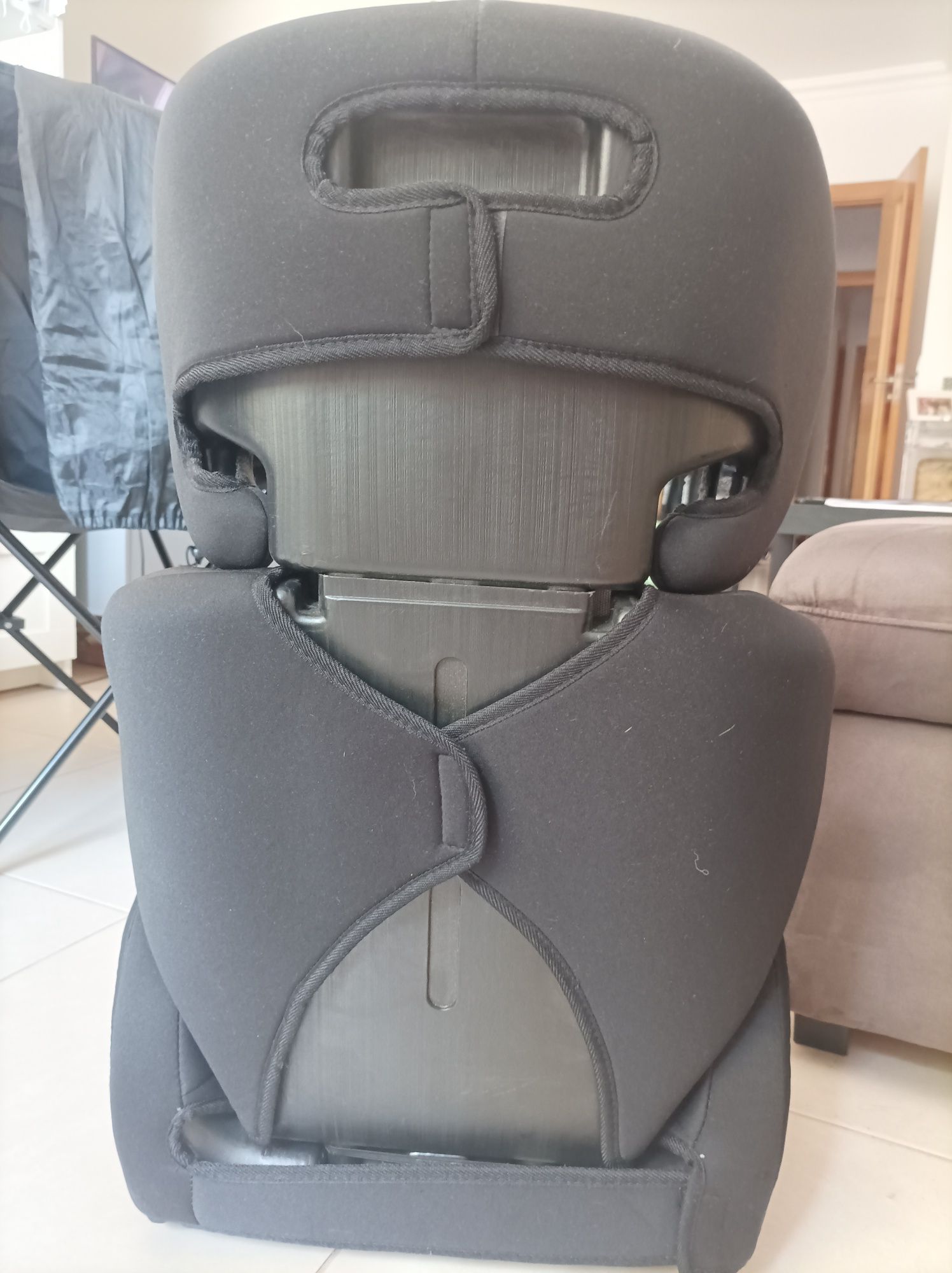 Cadeira auto de criança Grupo 2/3 - 15/36 kg em bom estado