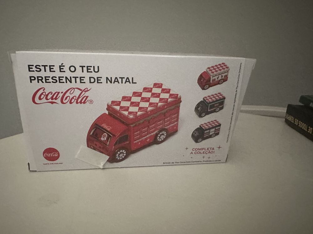 Carro lata coca cola