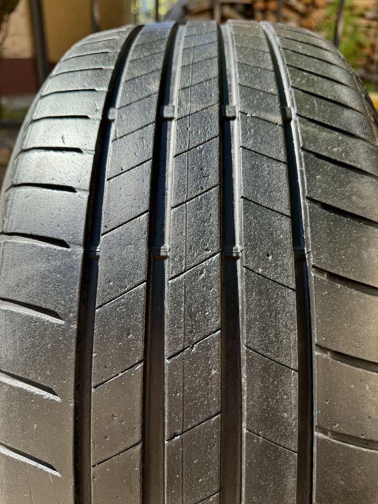 Шина літня Bridgestone Turanza T005 205/50 R17