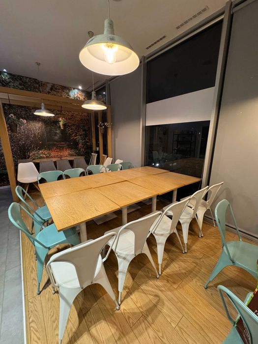 Mobiliário restauração (mesas e cadeiras)