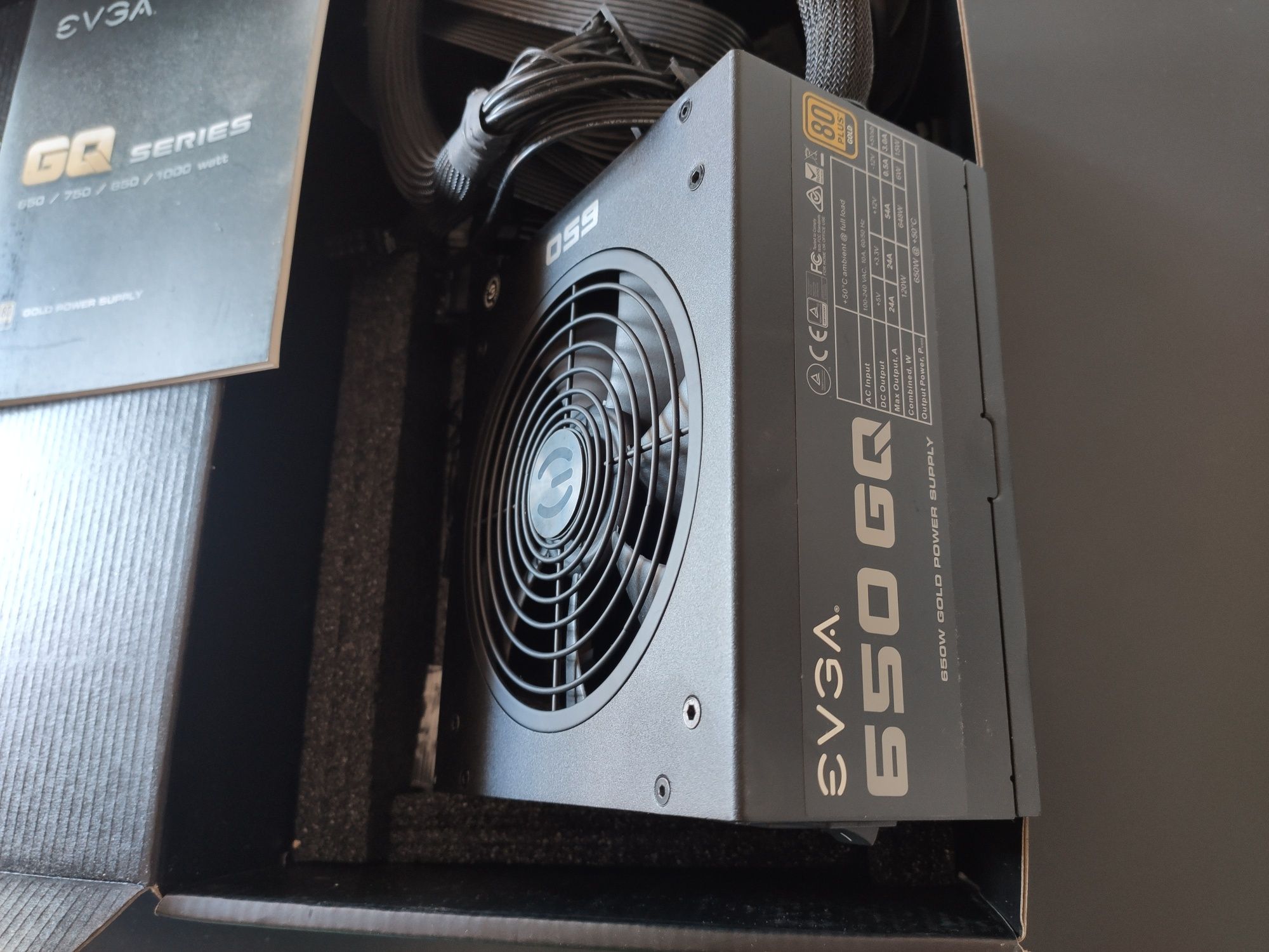 PSU fonte de alimentação EVGA GQ 650w 80PLUS GOLD