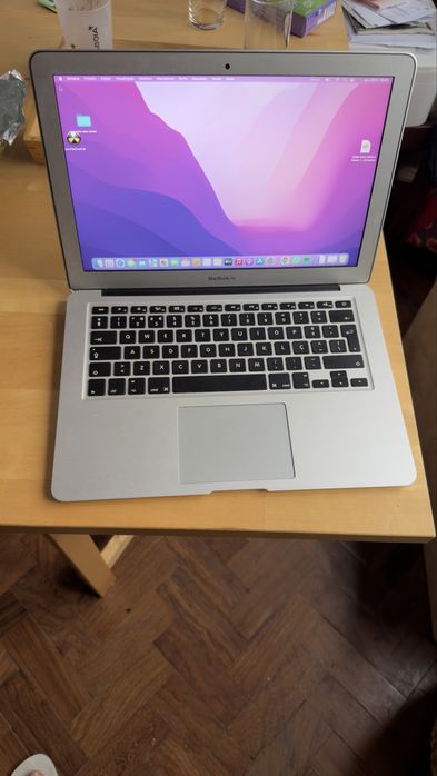 MacBook Air (13 polegadas,de 2015)