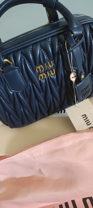 Bolsa Miu Miu nova