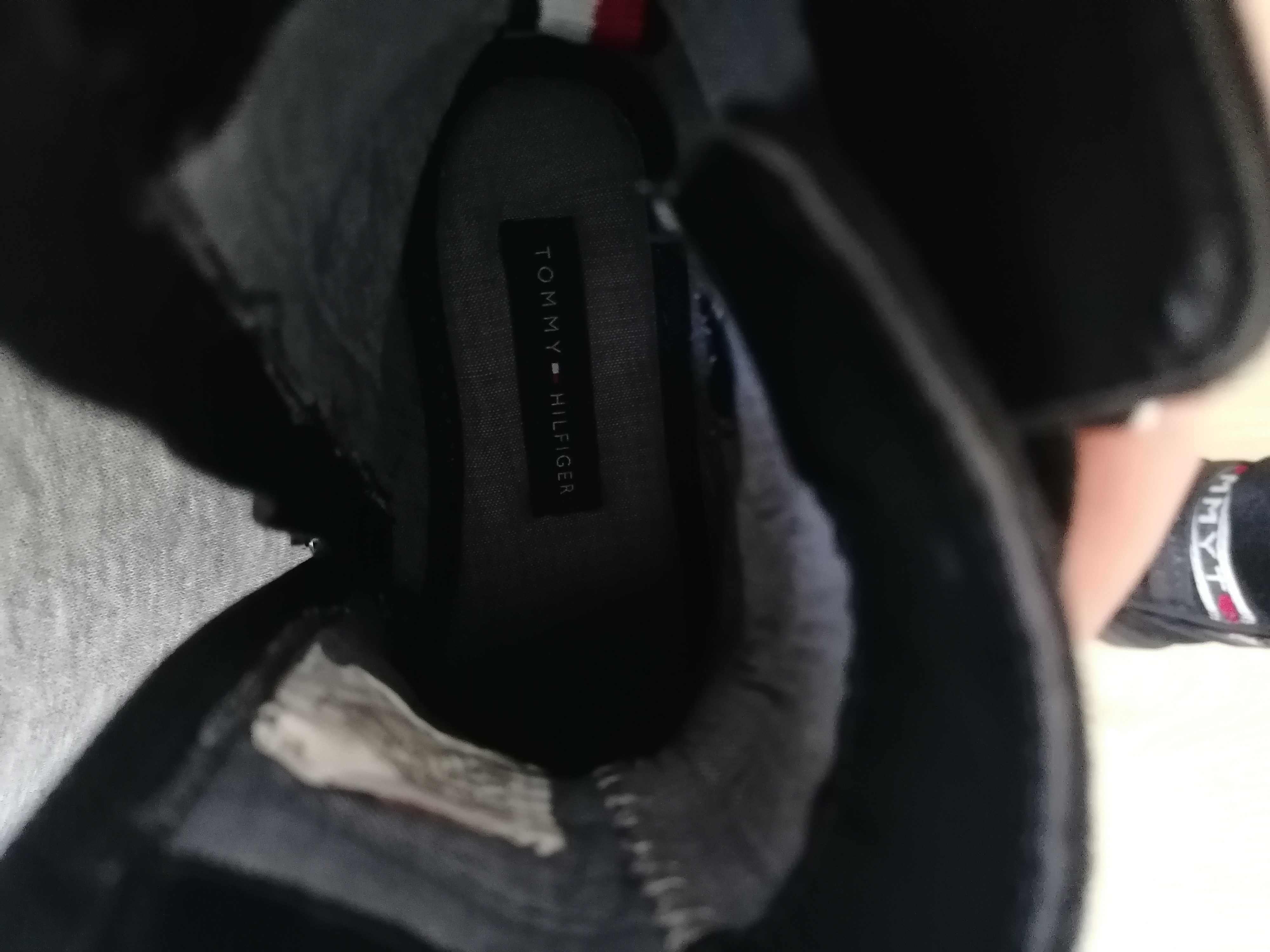 Buty botki dziewczęce Tommy Hilfiger rozm. 28 stan bardzo dobry
