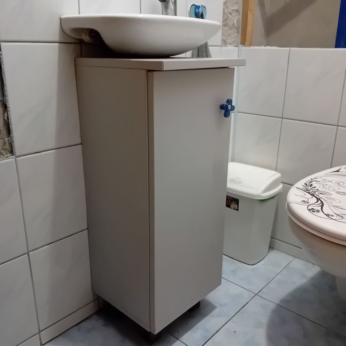 Szafka z umywalką szara