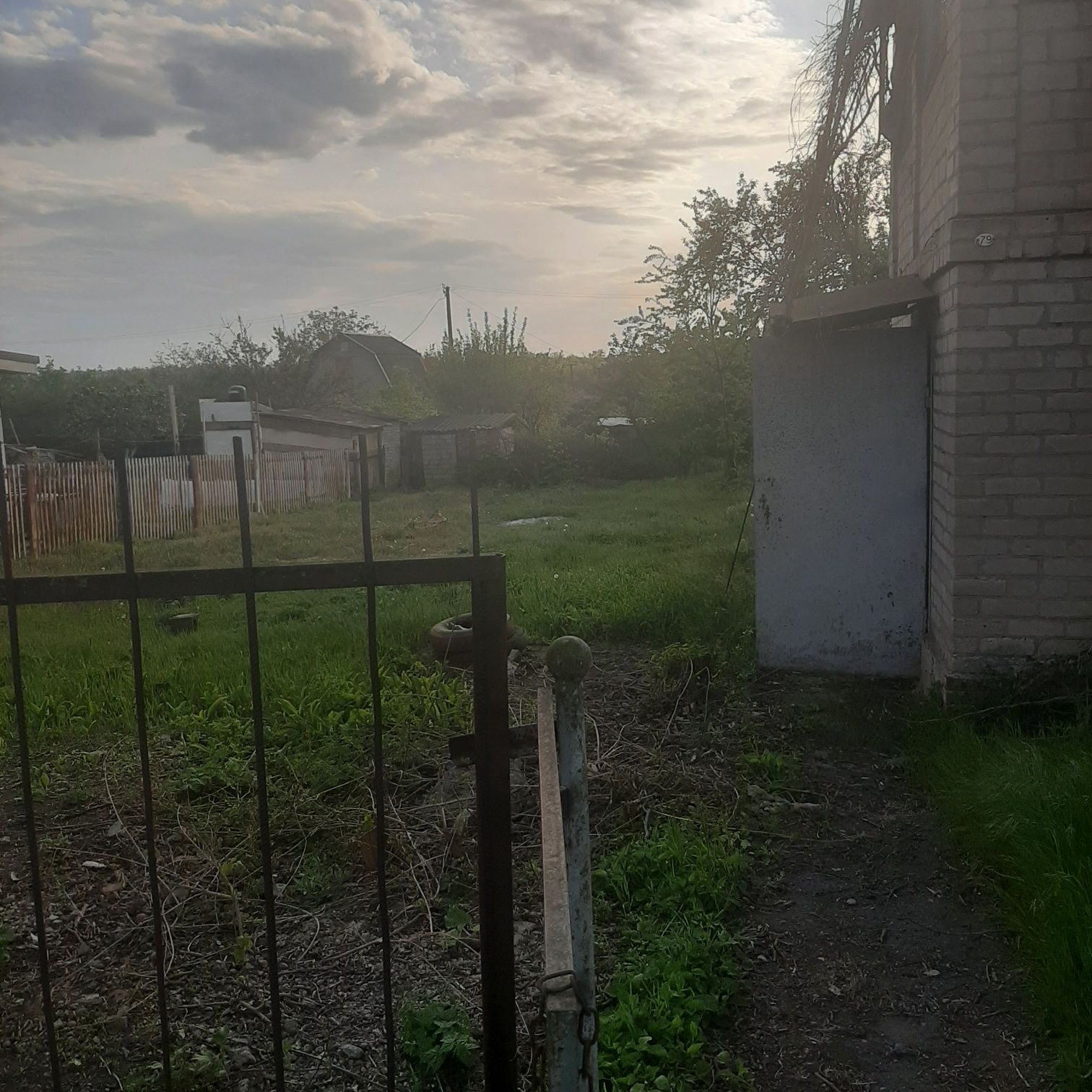 Продам дачу з будиночком