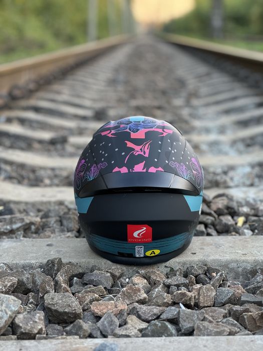 Мото шлем.Скутер,мопед,мото