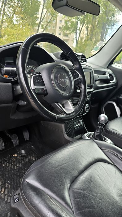 Jeep Renegade Limited 1.6 Diesel • Excelente Estado • Muito Econômico