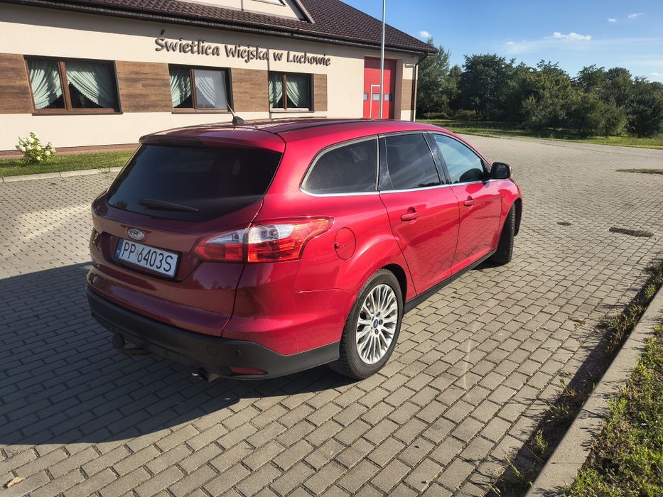 Ford Focus MK3 1.6 Benzyna 2011r NOWE Opony Ważne opłaty Kombi