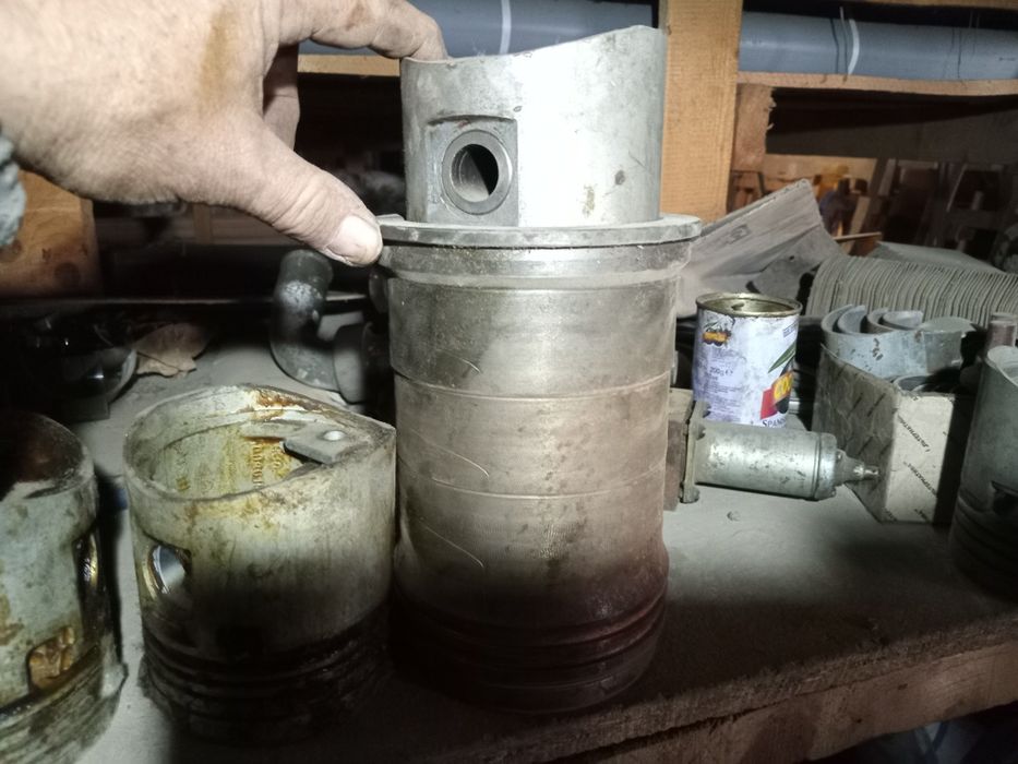 Продам поршня зил 130, зил 131.