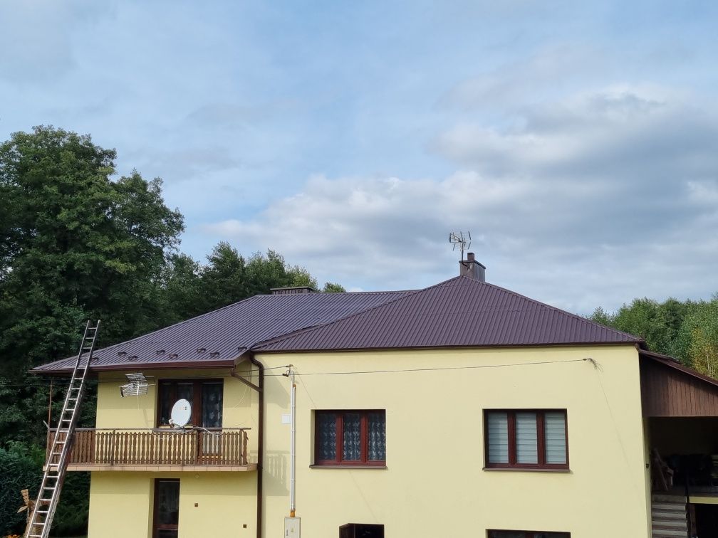 Malowanie Dachów i mycie impregnacja dachowki i gontu drewnianego