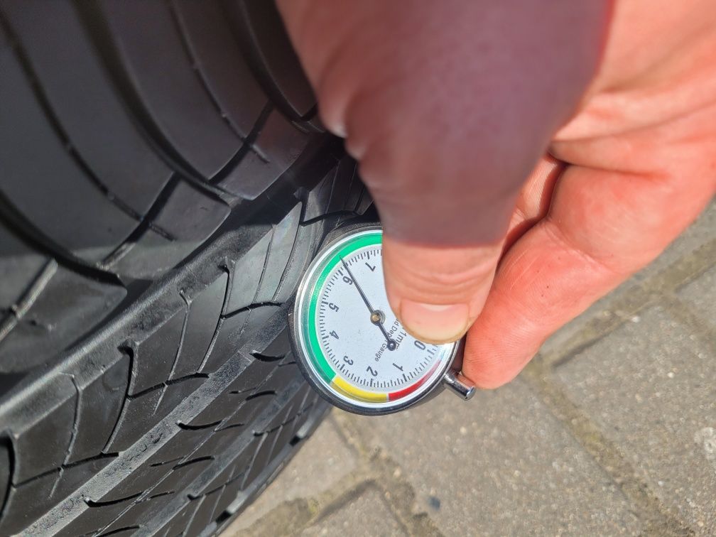 Para Opon 2 Sztuki MICHELIN Latitude Tour HP 255/55 R19 6mm Dot 16