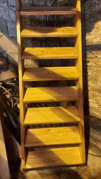 schody drewniane jesionowe