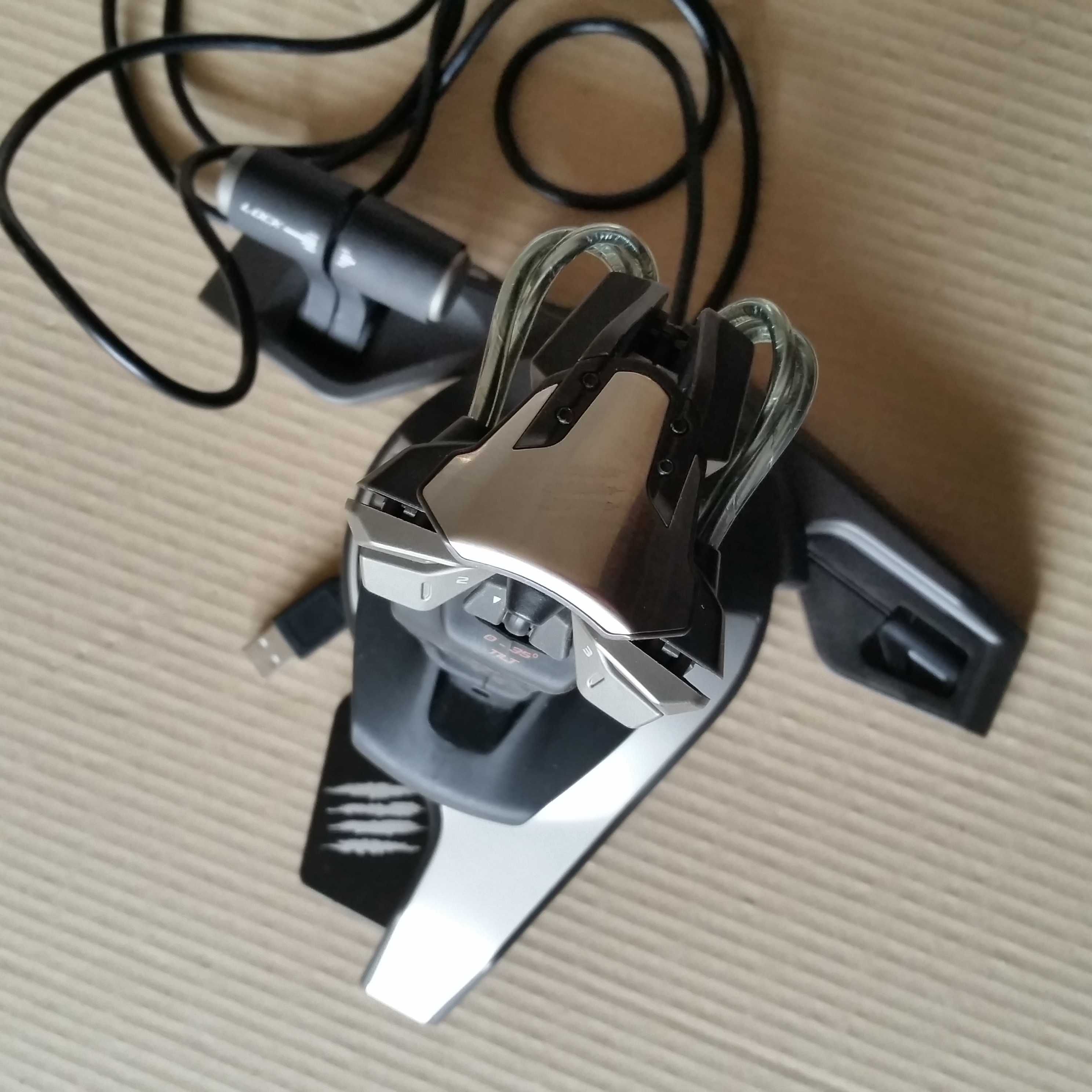 Mad Catz F.L.Y. 5 Flight Stick