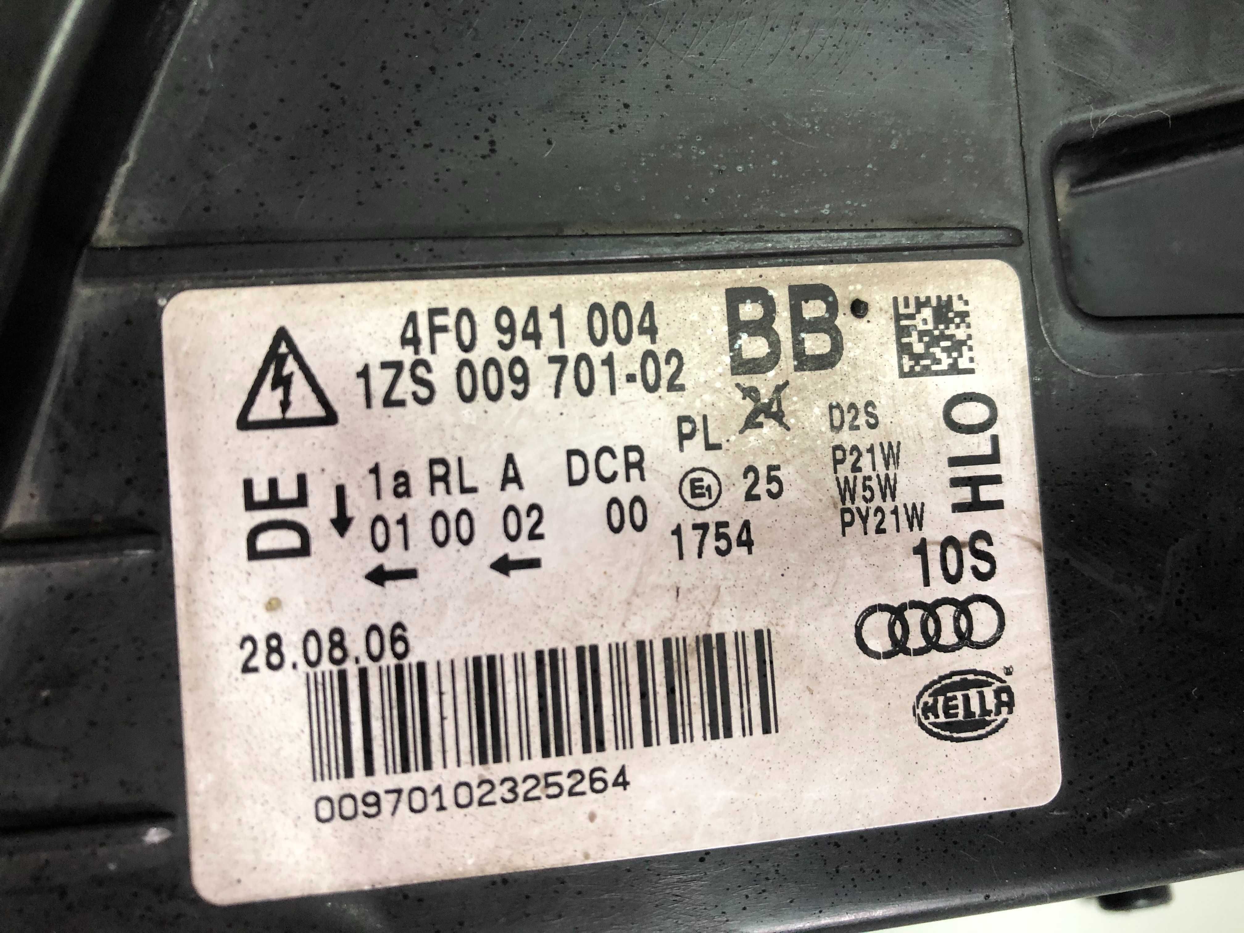 Audi A6 C6 Xenon Led 4F0941003 4F0941004 фара права ліва